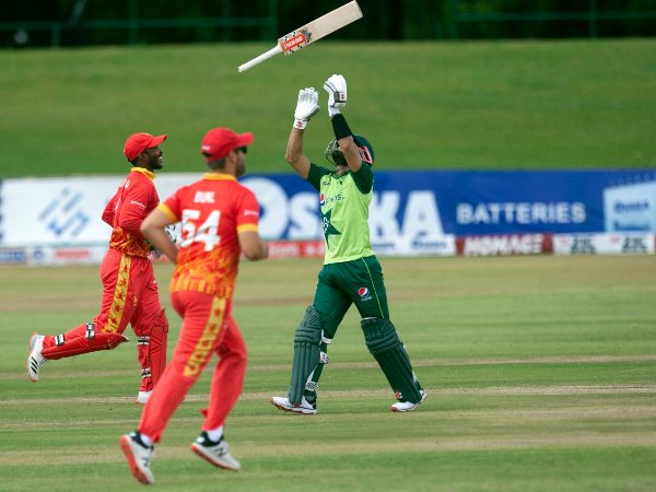 ಯಾವುದೇ ಬ್ಯಾಟ್ಸ್‌ಮನ್‌ಗಳು 22ಕ್ಕಿಂತ ಹೆಚ್ಚು ರನ್ ಗಳಿಸಲಿಲ್ಲ