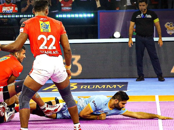 ಉಭಯ ತಂಡಗಳ ಆಟಗಾರರು