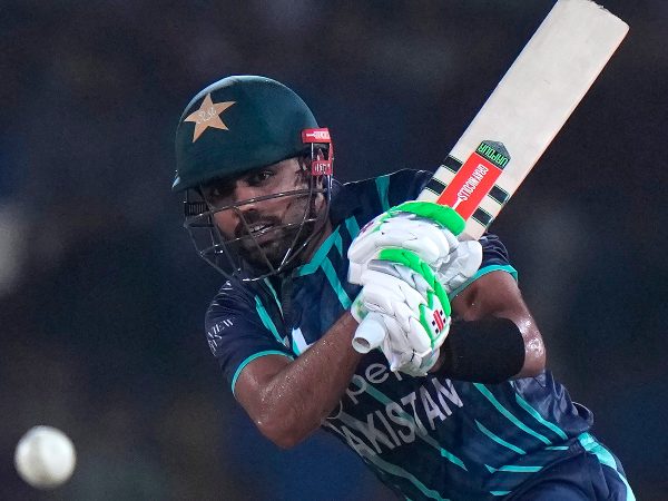 ಬಾಬರ್ ಅಜಂ ಕೂಡ ಒಂದು ಶತಕ ಗಳಿಸಿದರು