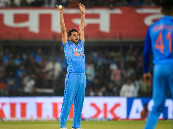 ಟಿ20 ವಿಶ್ವಕಪ್ ಮೀಸಲು ಪಟ್ಟಿಯಲ್ಲಿ ದೀಪಕ್ ಚಹಾರ್ ಟಿ20 ವಿಶ್ವಕಪ್ ಮೀಸಲು ಪಟ್ಟಿಯಲ್ಲಿ ದೀಪಕ್ ಚಹಾರ್