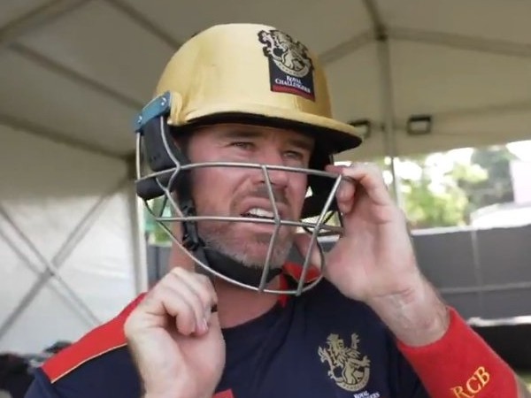 ಡೇನಿಯಲ್ ಕ್ರಿಶ್ಚಿಯನ್ ನೆದರ್ಲೆಂಡ್ಸ್‌ಗೆ ಸಲಹೆಗಾರ