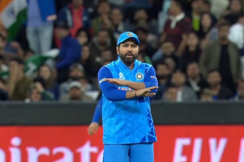 T20 World Cuop 2022: Rohit Sharma Angry on Spider Cam Due To Shan Masoods Wicket Denies T20 World Cuop 2022: Rohit Sharma Angry on Spider Cam Due To Shan Masoods Wicket Denies
