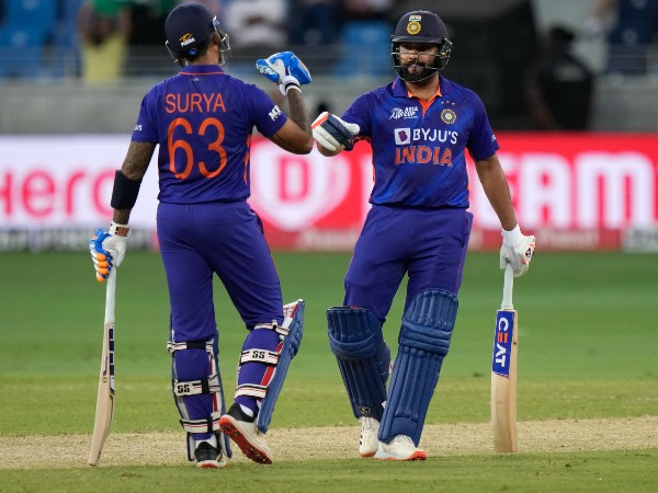 Former Cricketer Sunil Gavaskar Concern About Rohit Sharma Inconsistency