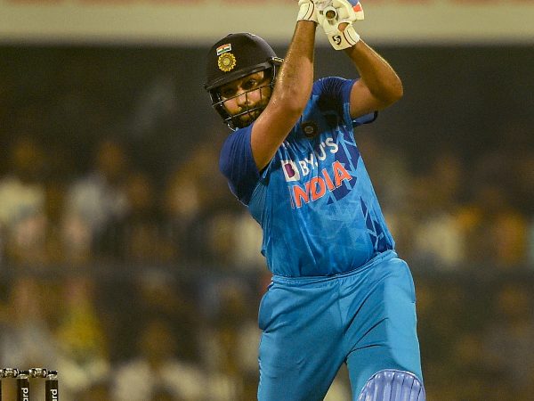 227 ಪಂದ್ಯಗಳನ್ನು ಆಡಿದ್ದು, 5800ಕ್ಕೂ ಅಧಿಕ ರನ್