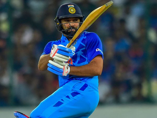 2. ಟಿ20 ವಿಶ್ವಕಪ್ನಲ್ಲಿ ಅತಿ ಹೆಚ್ಚು ಸಿಕ್ಸರ್ ಸಿಡಿಸಿದ ಭಾರತೀಯ ಆಟಗಾರ 2. ಟಿ20 ವಿಶ್ವಕಪ್ನಲ್ಲಿ ಅತಿ ಹೆಚ್ಚು ಸಿಕ್ಸರ್ ಸಿಡಿಸಿದ ಭಾರತೀಯ ಆಟಗಾರ