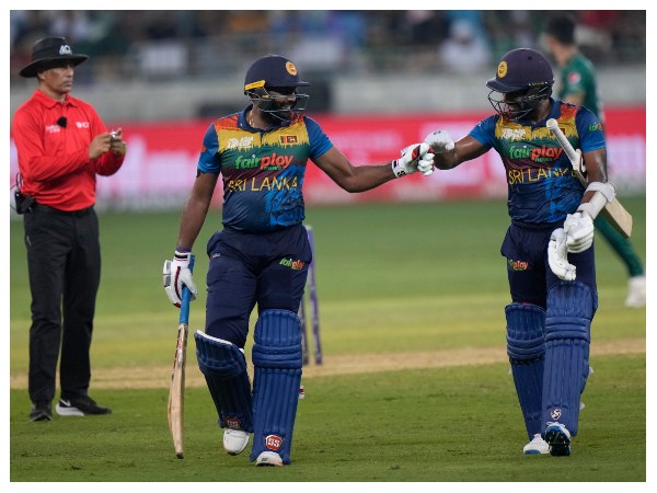 ಶ್ರೀಲಂಕಾ ಆಡುವ ಬಳಗ