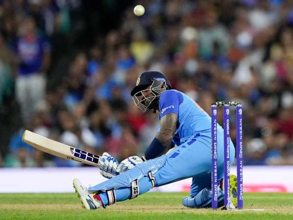 ಸೂರ್ಯಕುಮಾರ್ ಯಾದವ್(SKY) ವಿಭಿನ್ನವಾಗಿದ್ದಾರೆ