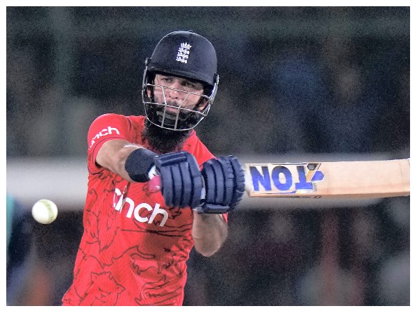 ಪಾಕಿಸ್ತಾನದ ವಿರುದ್ಧ ಟಿ20 ಸರಣಿ ಗೆದ್ದ ಇಂಗ್ಲೆಂಡ್
