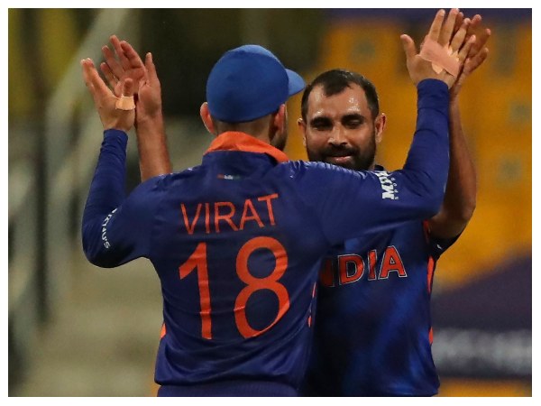 ಆಸ್ಟ್ರೇಲಿಯಾಗೆ ಪ್ರಯಾಣಿಸಿರುವ ಶಮಿ, ಸಿರಾಜ್