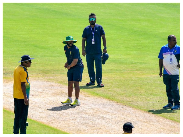 ಸಂಪೂರ್ಣ ಸ್ಕ್ವಾಡ್ ಹೀಗಿದೆ