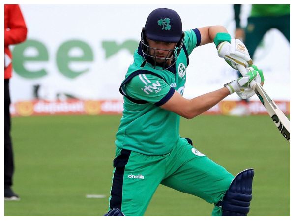 ಐರ್ಲೆಂಡ್ ಆಡುವ ಬಳಗ