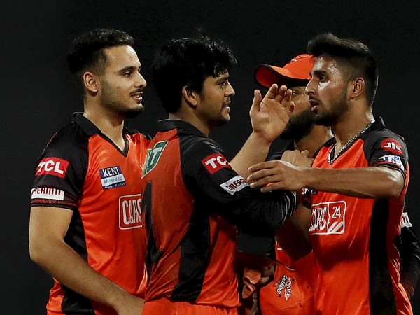 Indias Former Bowling Coach Bharat Arun Wanted Umran Malik Should Selected For T20 World Cup 