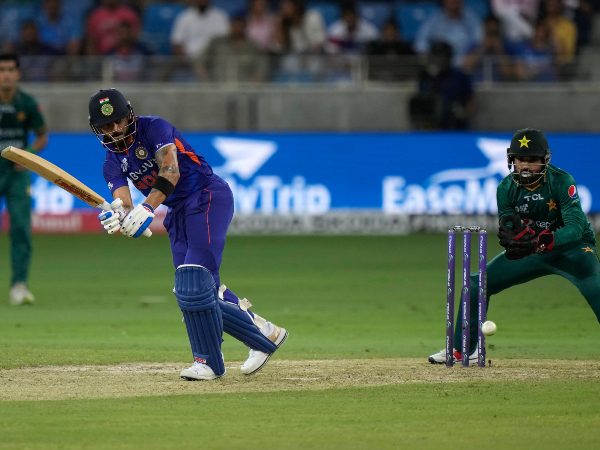 #3 ಪಾಕಿಸ್ತಾನ ವಿರುದ್ಧ 55* ರನ್- 2016 #3 ಪಾಕಿಸ್ತಾನ ವಿರುದ್ಧ 55* ರನ್- 2016