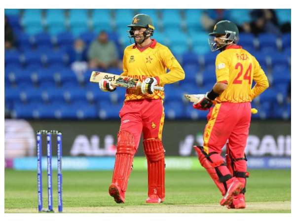 ದಕ್ಷಿಣ ಆಫ್ರಿಕಾ ಮತ್ತು ಜಿಂಬಾಬ್ವೆ ತಂಡದ ಪ್ಲೇಯಿಂಗ್ ಇಲೆವೆನ್‌