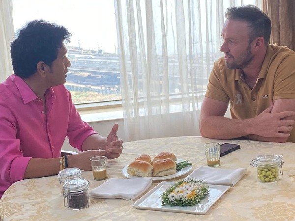 AB de Villiers Had Tea At a Local Shop In Mumbai Wins Internet