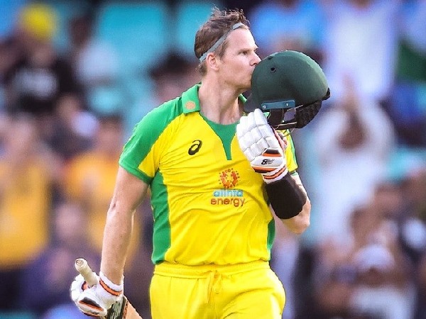 ಸ್ಮಿತ್, ಲ್ಯಾಬುಸ್ಚಾಗ್ನೆ, ಮಾರ್ಷ್ ಅರ್ಧಶತಕ