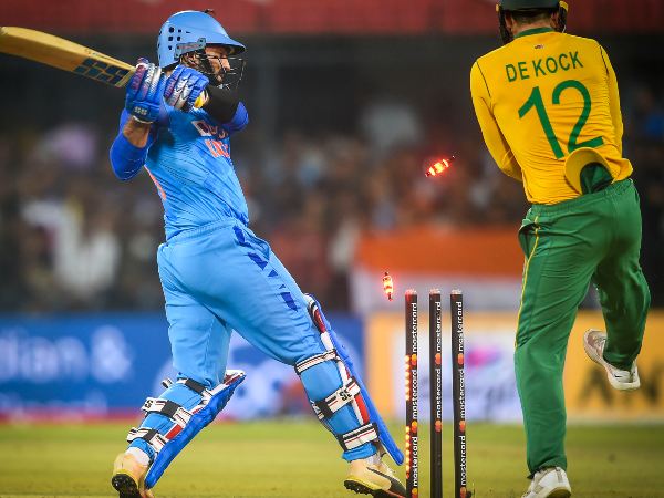 ದಿನೇಶ್ ಕಾರ್ತಿಕ್ 4 ಪಂದ್ಯಗಳಲ್ಲಿ 14 ರನ್ 