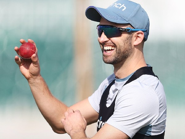 14 ಸದಸ್ಯರಿಗೆ ಹೋಟೆಲ್‌ನಲ್ಲಿ ವಿಶ್ರಾಂತಿ