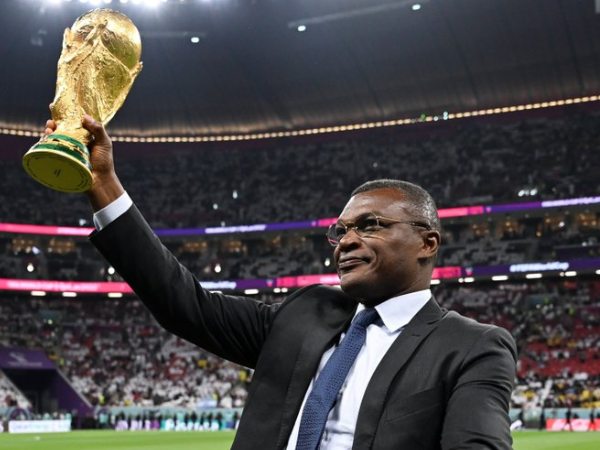 ಉದ್ಘಾಟನಾ ಸಮಾರಂಭಕ್ಕೆ ನೀರಸ ಪ್ರತಿಕ್ರಿಯೆ?