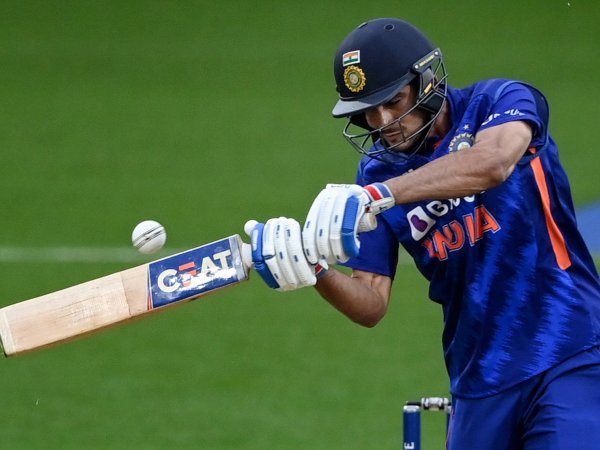 ಶುಭಮನ್ ಗಿಲ್ 3 ಸ್ಥಾನ ಮೇಲೇರಿ 34ನೇ ಸ್ಥಾನ