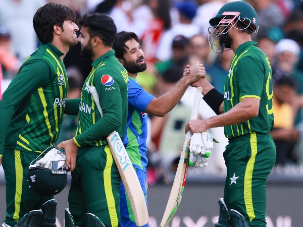 ಸೆಮಿಫೈನಲ್ನಲ್ಲಿ ಯಾವ ತಂಡಗಳ ಮುಖಾಮುಖಿ ಸೆಮಿಫೈನಲ್ನಲ್ಲಿ ಯಾವ ತಂಡಗಳ ಮುಖಾಮುಖಿ