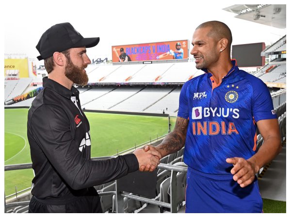 ಆಲ್‌ರೌಂಡರ್ ಕಡೆಗೆ ಗಮನ ನೀಡಲು ಸಲಹೆ