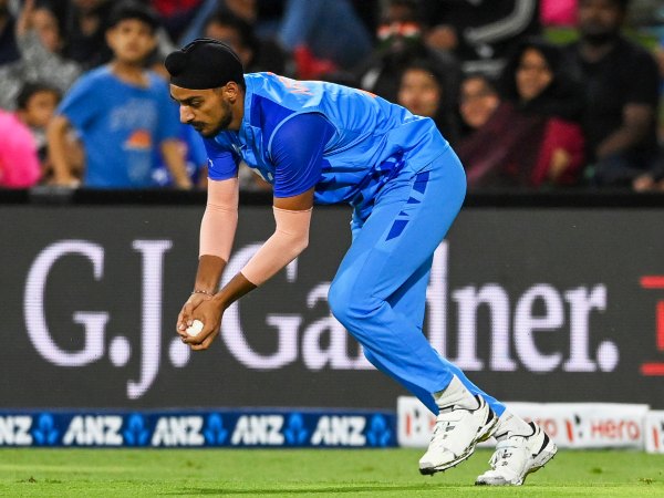 ಅರ್ಶ್‌ದೀಪ್ ಸಿಂಗ್ ಏಕದಿನ ಕ್ರಿಕೆಟ್‌ಗೆ ಪದಾರ್ಪಣೆ