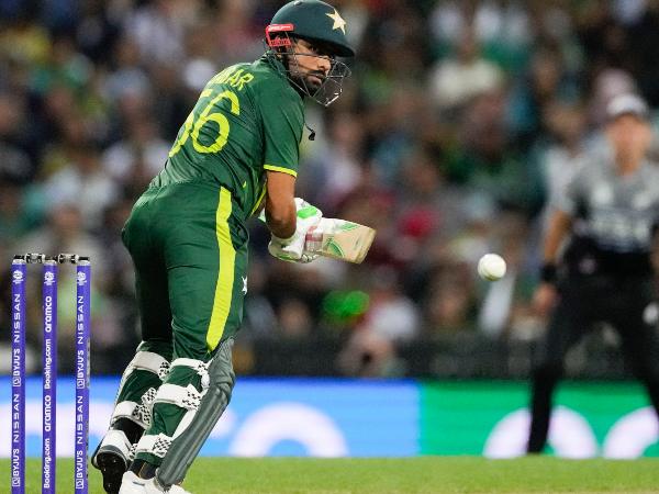T20 WC Final: Pakistan Can Win T20 World Cup Only If England Destroys Itself Says Kevin Peterson T20 WC Final: Pakistan Can Win T20 World Cup Only If England Destroys Itself Says Kevin Peterson