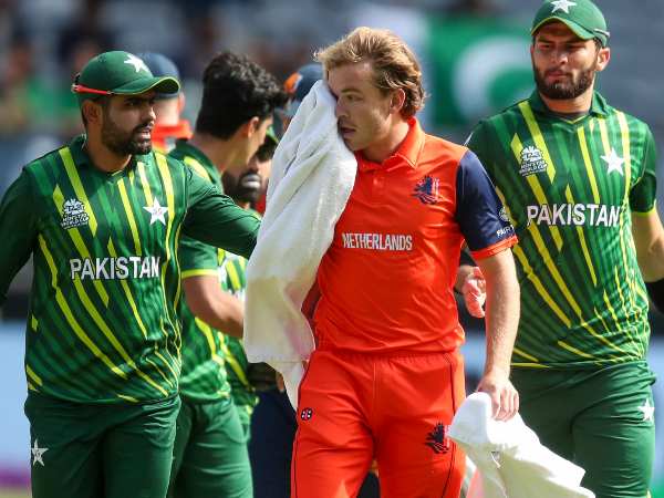 ಸೆಮಿಫೈನಲ್ ತಲುಪಲು ಪಾಕಿಸ್ತಾನಕ್ಕಿರುವ 2 ಅವಕಾಶಗಳು