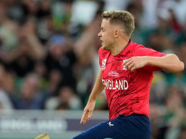 ಪಂದ್ಯಾವಳಿ ಆಟಗಾರ ಪ್ರಶಸ್ತಿ ಗೆದ್ದ ಕಿರಿಯ ಆಟಗಾರ