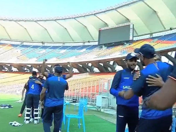 ಮನೀಶ್ ಪಾಂಡೆ ಸೊನ್ನೆಗೆ ಔಟ್