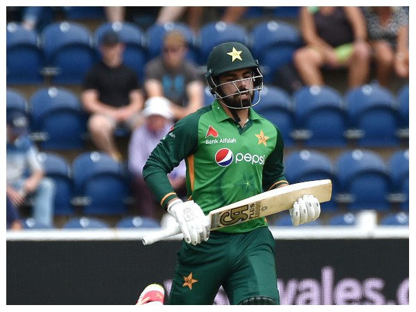 20 ಎಸೆತಗಳಲ್ಲಿ ಶದಬ್ ಅರ್ಧ ಶತಕ