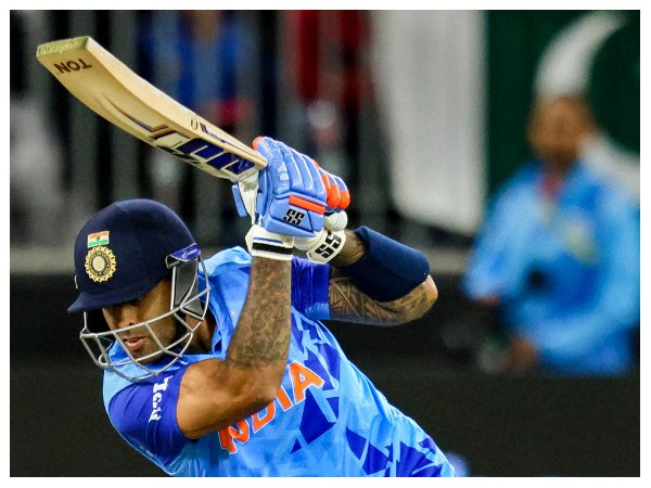 ನಂಬರ್ 1 ಶ್ರೇಯಾಂಕದಲ್ಲಿ ಸೂರ್ಯ