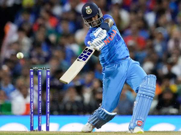 ಸೂರ್ಯಕುಮಾರ್ ಯಾದವ್ ಟಿ20 ಶತಕ ಮತ್ತು 11 ಅರ್ಧ ಶತಕ