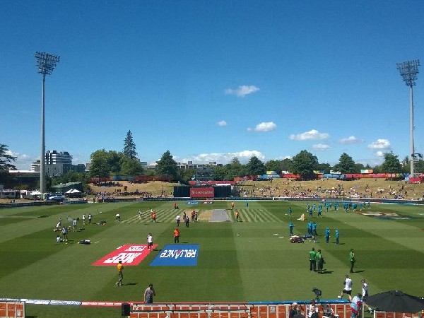 ಹ್ಯಾಮಿಲ್ಟನ್ ಪಿಚ್, ಹವಾಮಾನ 