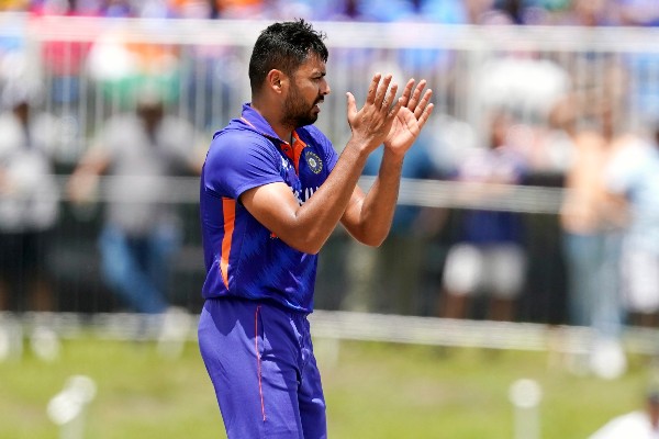 ಆವೇಶ್ ಖಾನ್