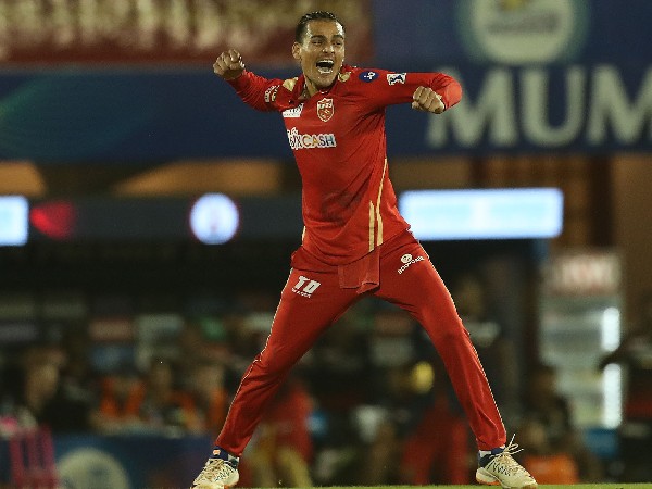 ಯುವ ಬೌಲರ್ ರಾಹುಲ್ ಚಹಾರ್