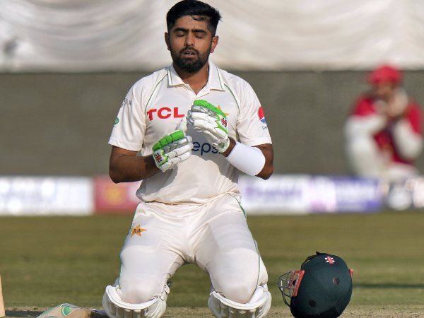 ಆರು ಇನ್ನಿಂಗ್ಸ್‌ಗಳಲ್ಲಿ 348 ರನ್‌ಗಳನ್ನು ದಾಖಲಿದರು