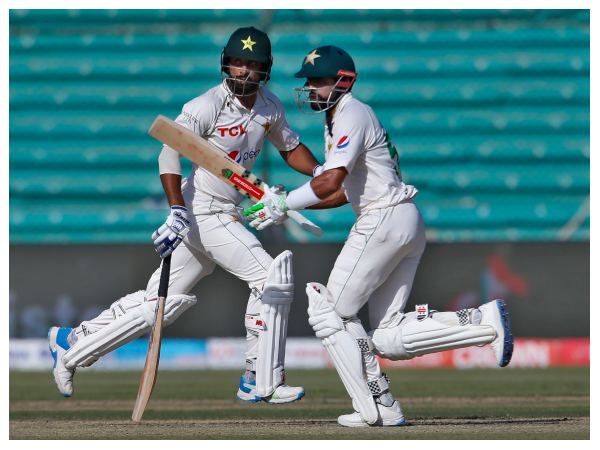 ಪಾಕ್ ತಂಡವನ್ನು ಮುನ್ನಡೆಸಲು ಬಾಬರ್ ಅರ್ಹನಲ್ಲ 