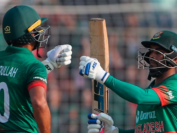 ಮೆಹಿದಿ ಹಸನ್ ಚೊಚ್ಚಲ ಶತಕ ಮೆಹಿದಿ ಹಸನ್ ಚೊಚ್ಚಲ ಶತಕ