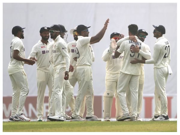 ಭಾರತದ ಬೌಲರ್‌ಗಳ ಅಬ್ಬರ