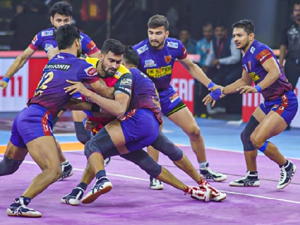 ವಿಕಾಸ್, ಭರತ್ ಅಬ್ಬರಕ್ಕೆ ಡೆಲ್ಲಿ ತತ್ತರ 