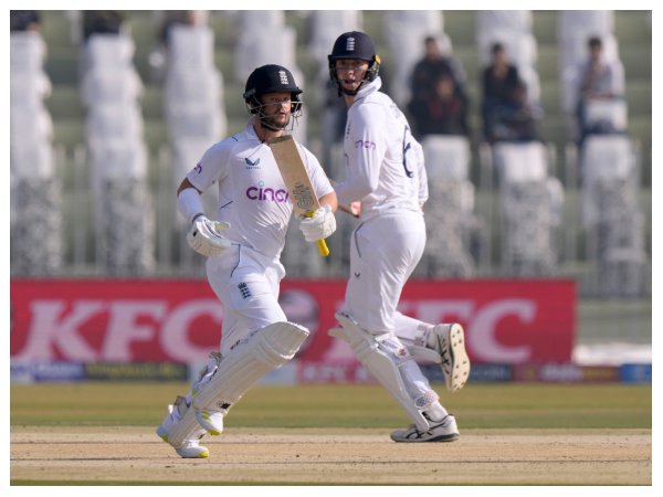 ಸವಾಲಿನ ಗುರಿ ನೀಡಿದ ಇಂಗ್ಲೆಂಡ್