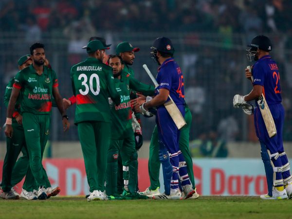 2015ರಲ್ಲಿ ಧೋನಿ ನಾಯಕತ್ವದ ಭಾರತ ತಂಡ ಸರಣಿ ಸೋತಿತ್ತು