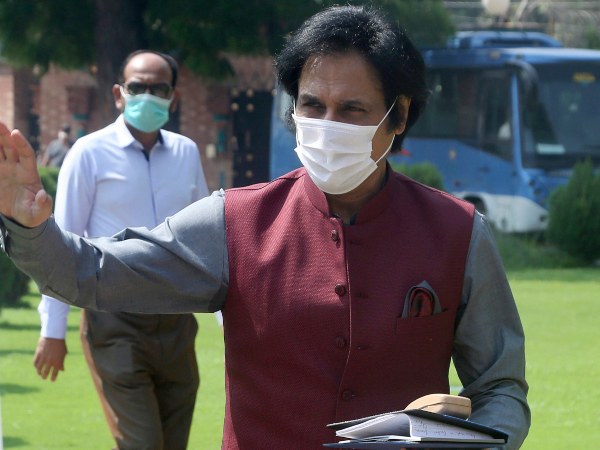 ಬಿಸಿಸಿಐ ಮತ್ತು ಪಿಸಿಬಿ ನಡುವೆ ವಾಕ್ಸಮರ