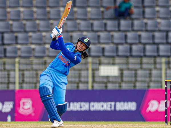 ಸ್ಮೃತಿ ಮಂಧಾನ ಹೆಚ್ಚಿನ ರನ್ ಗಳಿಸುವ ನಿರೀಕ್ಷೆ ಸ್ಮೃತಿ ಮಂಧಾನ ಹೆಚ್ಚಿನ ರನ್ ಗಳಿಸುವ ನಿರೀಕ್ಷೆ