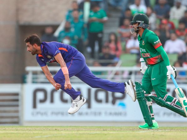 ಅಂತಿಮ ಓವರ್‌ಗಳಲ್ಲಿ ನೀರಸ ಬೌಲಿಂಗ್ ಪ್ರದರ್ಶನ