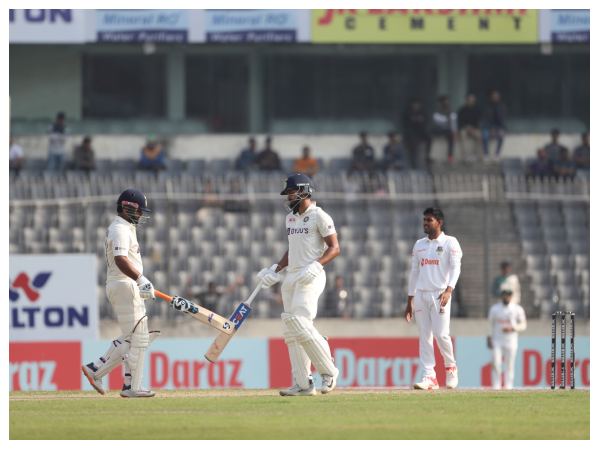 ಮೊದಲ ಇನ್ನಿಂಗ್ಸ್‌ನಲ್ಲಿ ಮಹತ್ವದ ಮುನ್ನಡೆ