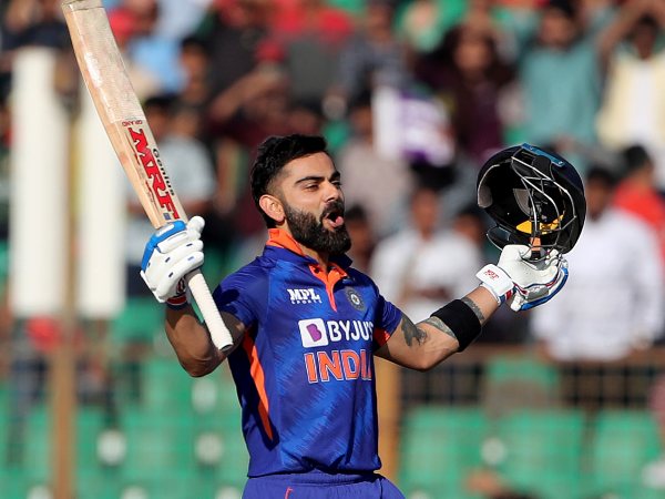 ಏಕದಿನ ಪಂದ್ಯಗಳಲ್ಲಿ 44ನೇ ಶತಕ ಬಾರಿಸಿದ ವಿರಾಟ್ ಕೊಹ್ಲಿ