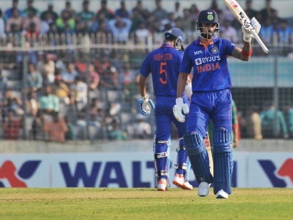 ವಿಕೆಟ್ ಕೀಪಿಂಗ್ ಮಾಡಲು ಸೂಚನೆ 